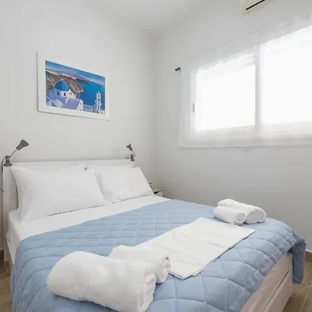 Dipejo Luxurious Penthouse Lycabettus Hill View Very Close To Syntagma Square And Kolonaki