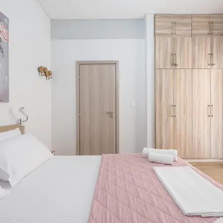 Apartment Dipejo Luxurious Penthouse Lycabettus Hill View Very Close To Syntagma Square And Kolonaki Athens